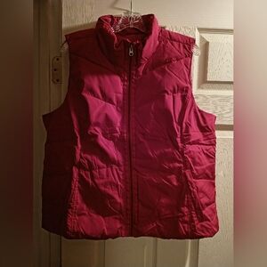NWT Lands' End Deep Scarlet Goose Down Filled Puffer Vest